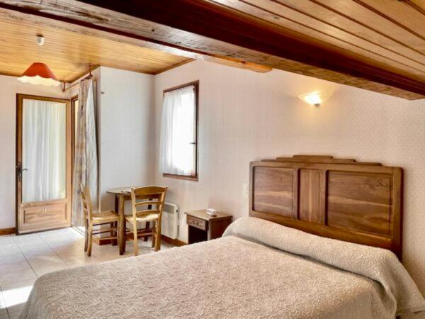 Семейный Номер, Ferme Auberge Du Roc