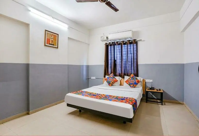 اتاق لوکس, Fabhotel Bhakti Sankul