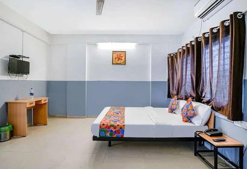 اتاق خانوادگی, Fabhotel Bhakti Sankul
