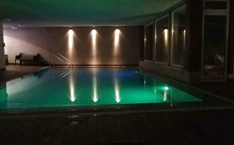 침실 1개 발코니 아파트, Ferienwohnungen St Hippolyt Mit Hallenbad