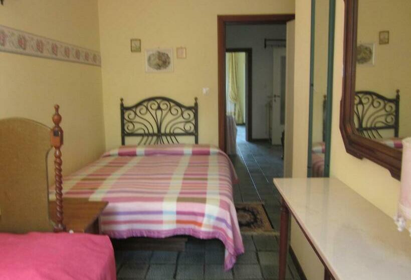 اتاق استاندارد یک نفره, Bed&breakfast Le Valli Del Cerrano