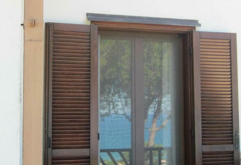 اتاق استاندارد با بالکن و چشمانداز دریا, Bed&breakfast Le Valli Del Cerrano