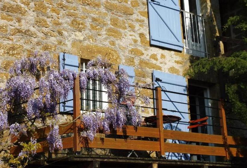 غرفة قياسية مع حمام خارجي, Gite Le Bedigas