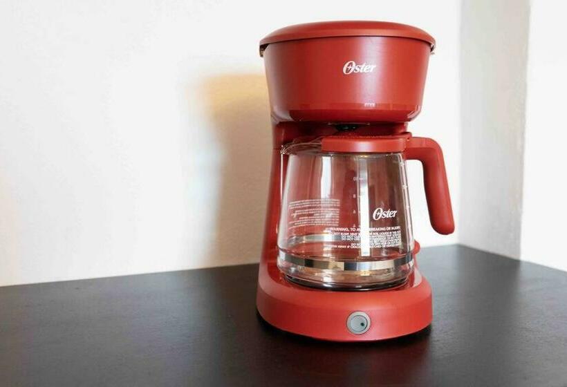 带共用浴室的标准房间, Suites Apodaca