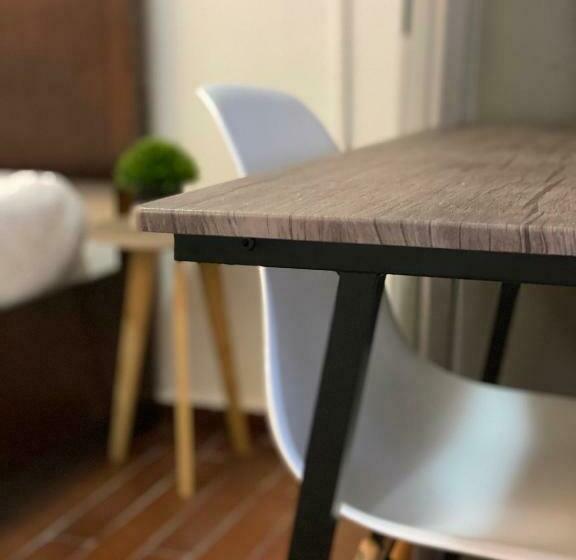 带共用浴室的标准房间, Suites Apodaca