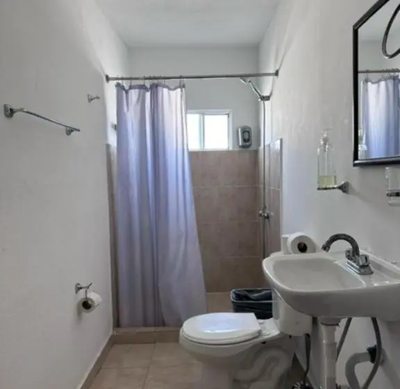 Standard-studio, Suites Apodaca