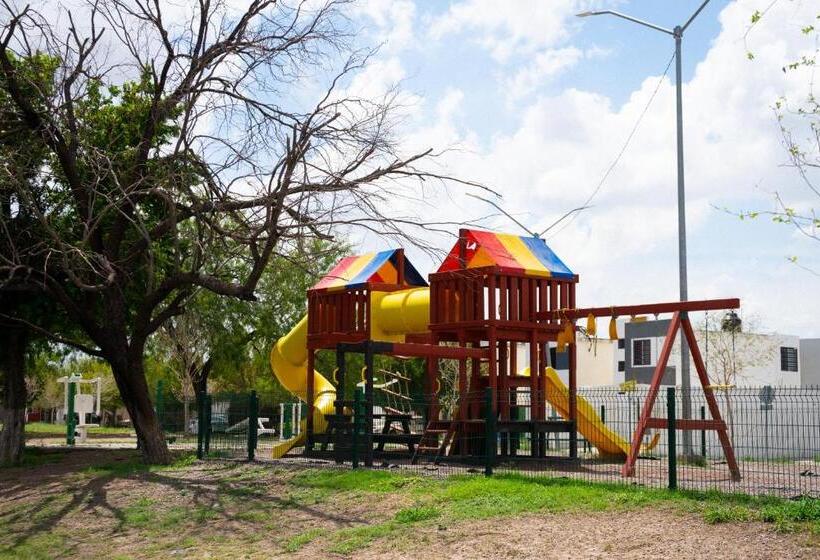 Standard room with outdoor bath, Suites Apodaca