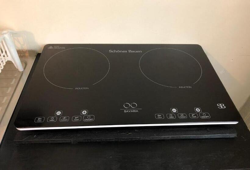 低层单卧公寓, Suites Apodaca