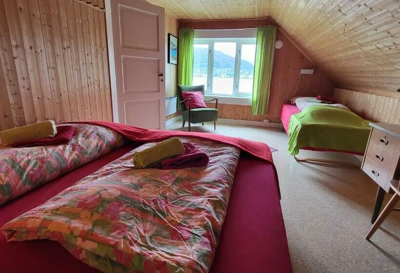 غرفة عائلية, Ulvesund Fyr