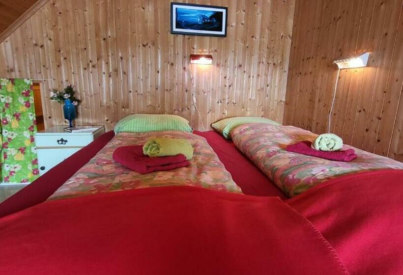 غرفة عائلية, Ulvesund Fyr