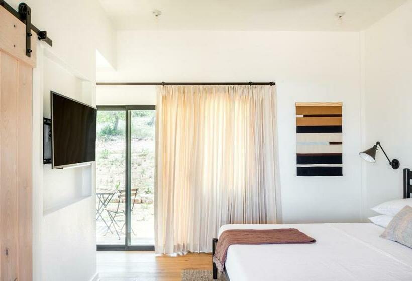 Хижина, Contigo Ranch Fredericksburg