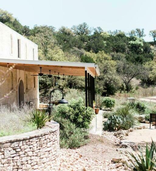Хижина, Contigo Ranch Fredericksburg