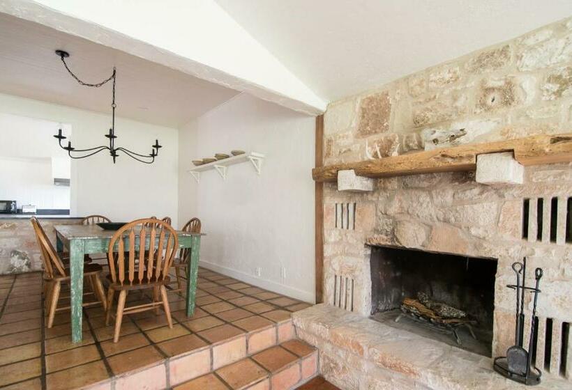 Вилла 3 Спальни, Contigo Ranch Fredericksburg