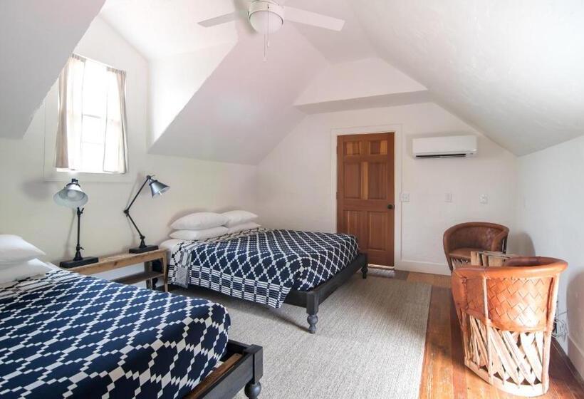 Вилла 3 Спальни, Contigo Ranch Fredericksburg