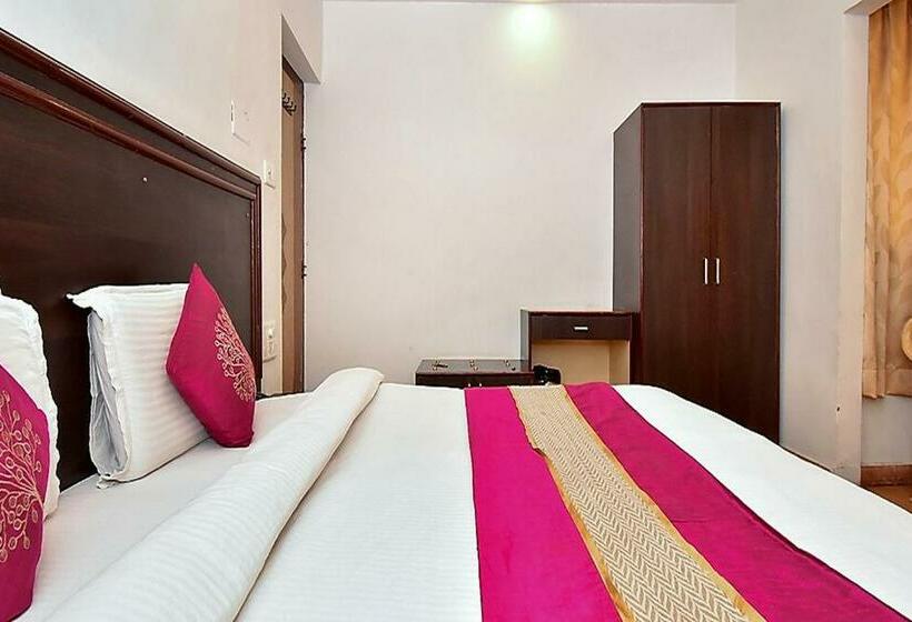 Deluxe Rum, Deep Palace