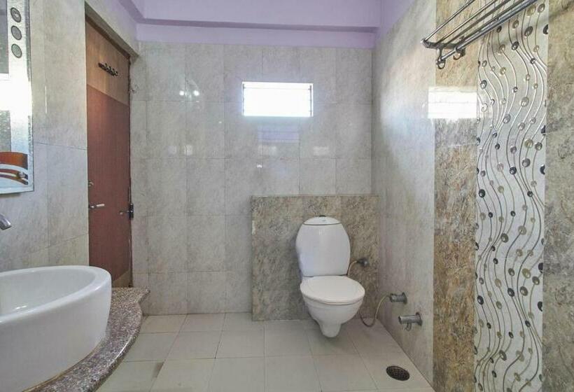 Familjerum, Deep Palace