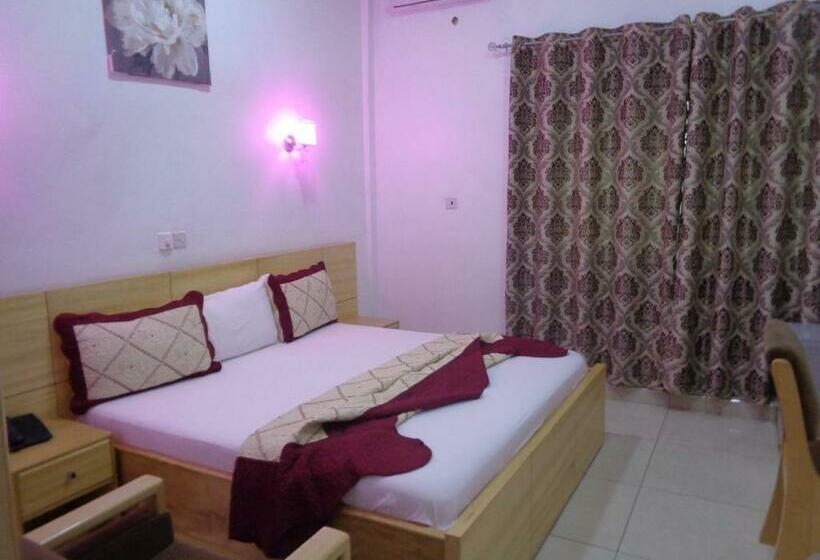 اتاق استاندارد, Queensland