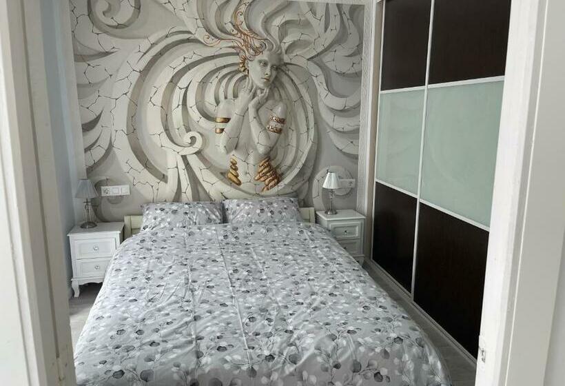 Апартаменты 3 Спальни, Old Town Oliva Guest Apartment