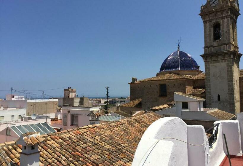 Апартаменты 3 Спальни, Old Town Oliva Guest Apartment