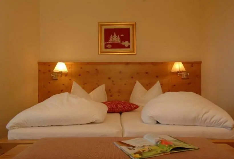 ファミリールーム, Heidi Hotel Falkertsee   Kinder