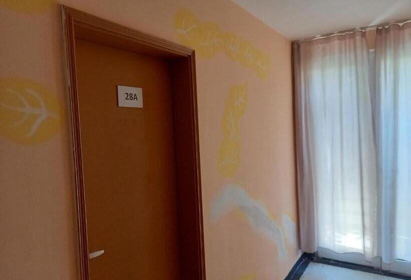 Suite z Balkonem, хотел централ