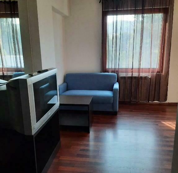 스탠다드 트리플 룸, Nice