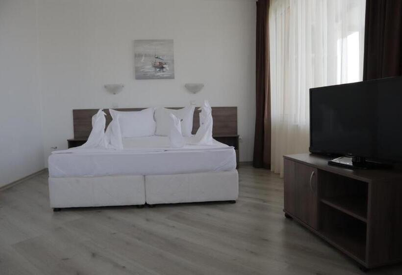 Junior Suite Vista Mare, Family Hotel Dreams