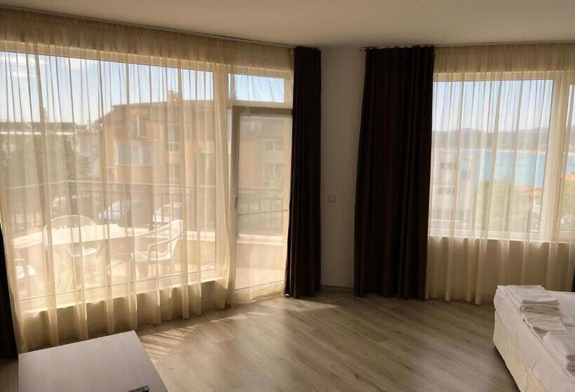 Junior Suite Vista Mare, Family Hotel Dreams