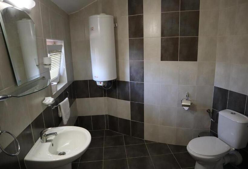 Appartamento 1 Camera da Letto Vista Mare, Family Hotel Dreams