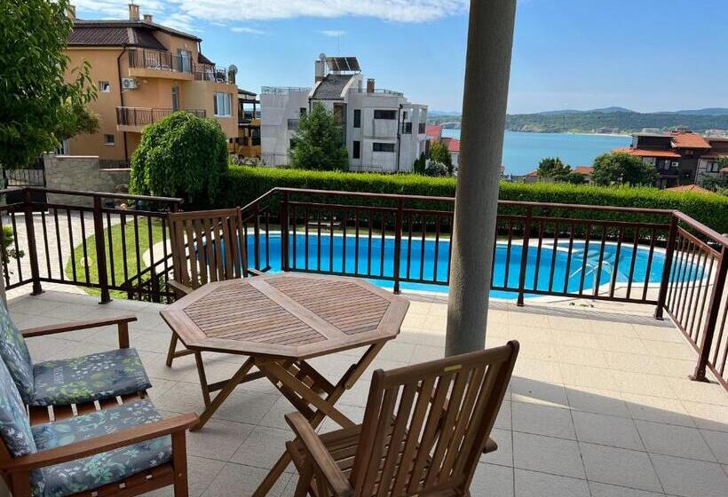 Studio Standard Vista Mare, Family Hotel Dreams