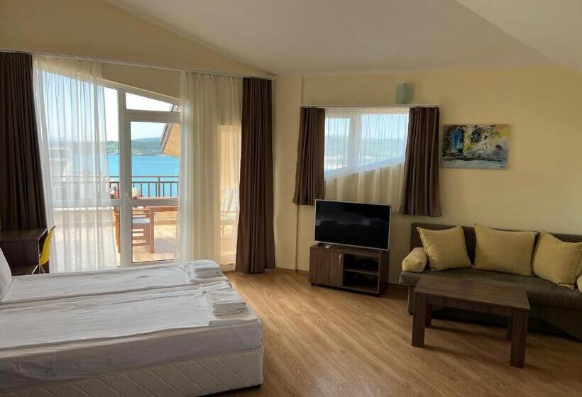 Monolocale Deluxe, Family Hotel Dreams