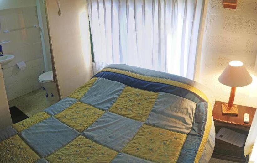 غرفة قياسية, Galapagos Chalet