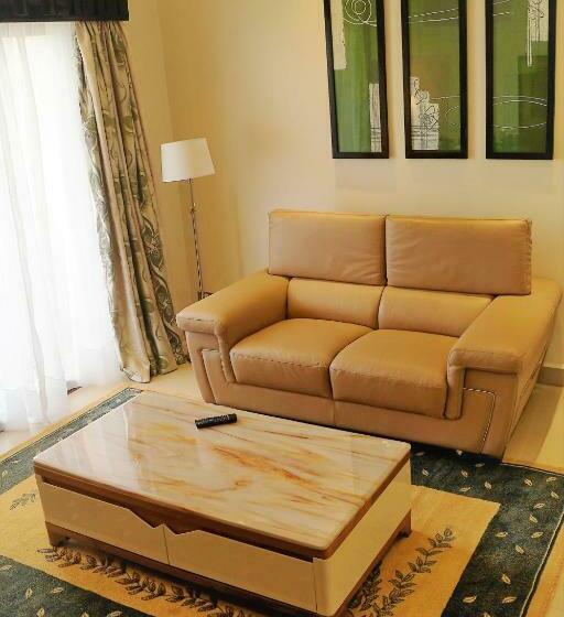 سوییت جونیور, Best Western Premier Garden Hotel Entebbe