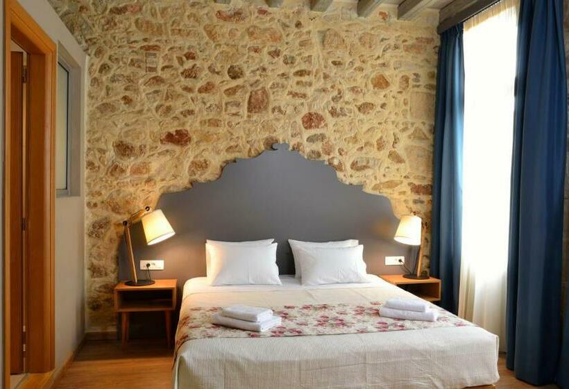 古典房间, Elia Kentron