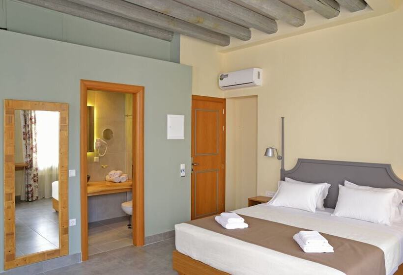 高级大房间, Elia Kentron