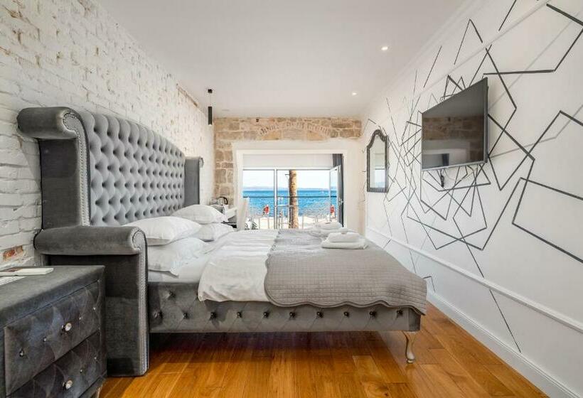 Номер Deluxe Вид на Море, Galeria Valeria Seaside Downtown   Mag Quaint & Elegant Boutique Hotels