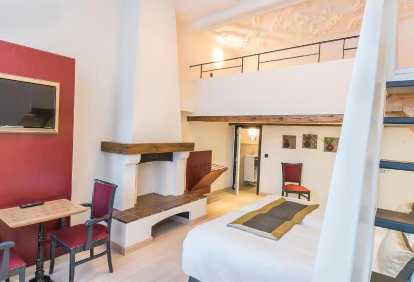 اتاق دوبلکس, Agora Brussels Grand Place