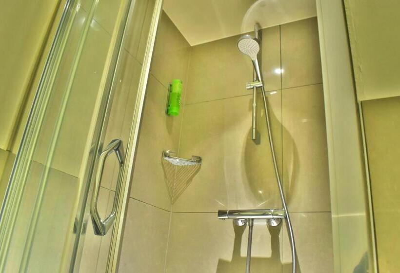 اتاق دوبلکس, Agora Brussels Grand Place