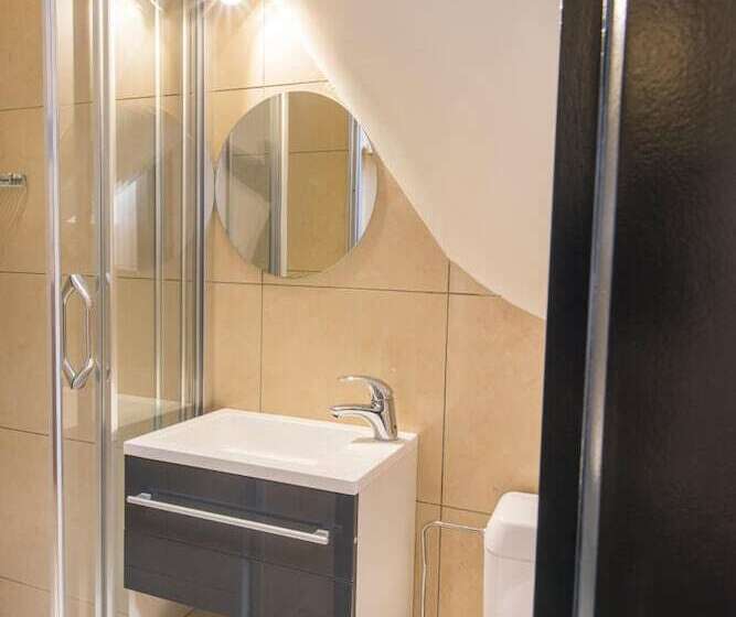 اتاق استاندارد, Agora Brussels Grand Place