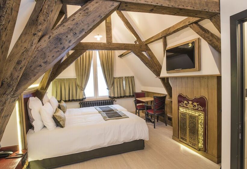 اتاق رمانتیک, Agora Brussels Grand Place