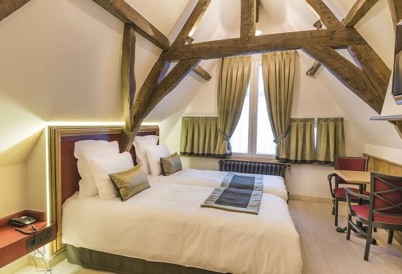 اتاق رمانتیک, Agora Brussels Grand Place