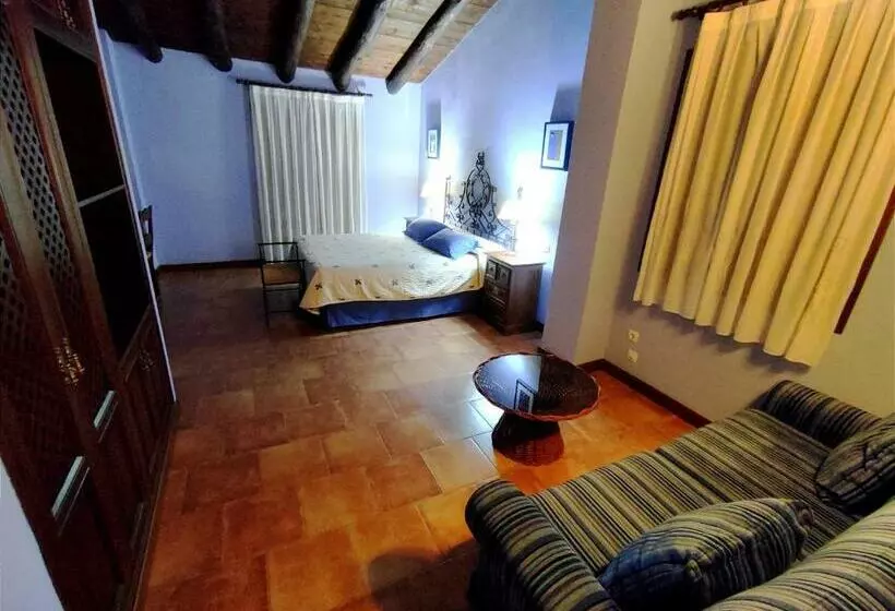 اتاق سوپریور, Albarrán