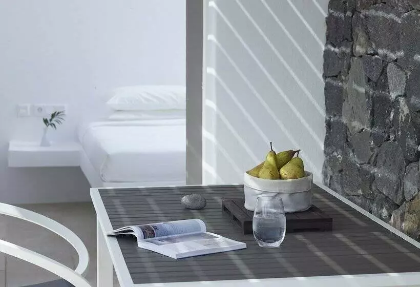 اتاق استاندارد, Aurora Luxury Suites