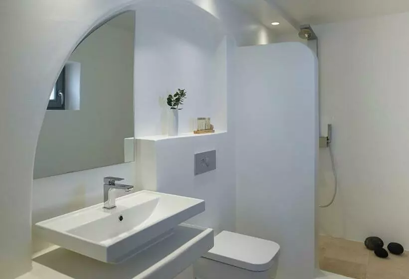 سوییت, Aurora Luxury Suites