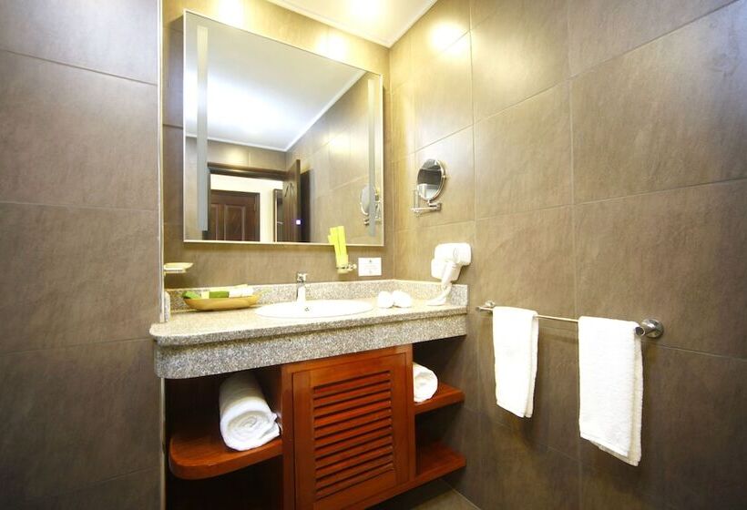 اتاق لوکس, Best Western Premier Garden Hotel Entebbe