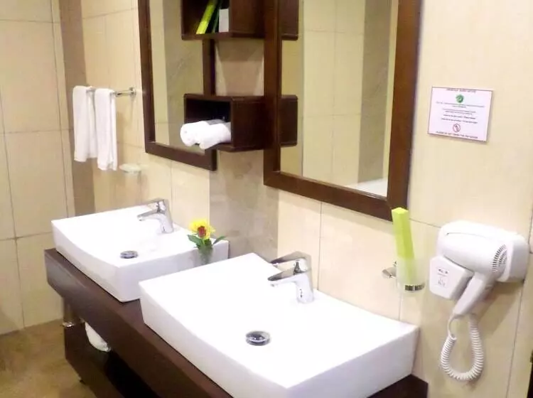 سوئیت پرزیدنت, Best Western Premier Garden Hotel Entebbe