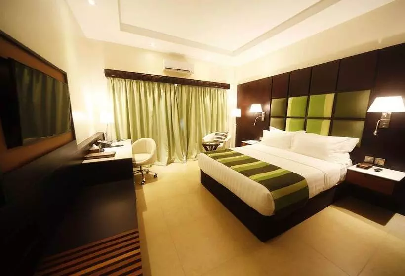 اتاق اجرایی, Best Western Premier Garden Hotel Entebbe