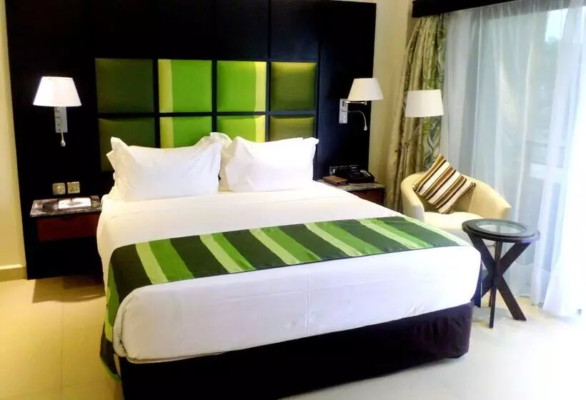 سوییت جونیور, Best Western Premier Garden Hotel Entebbe