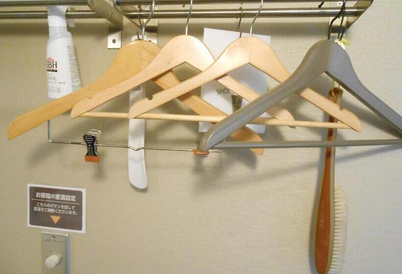 ダブルベッドのベーシックルーム, Crown Hills Sendai Aobadori