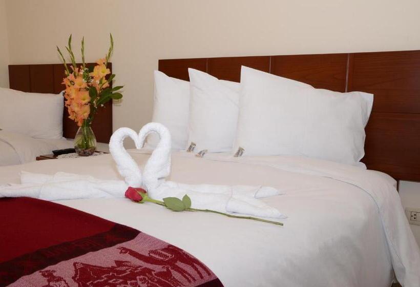 Номер Стандарт, Casa Real Hoteles